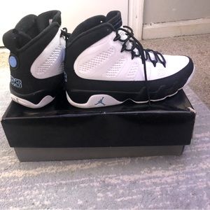 Air Jordan 9 retro size 10 men’s